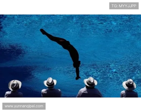 从惊险一跃到完美入水探索跳水运动的力量与艺术之美