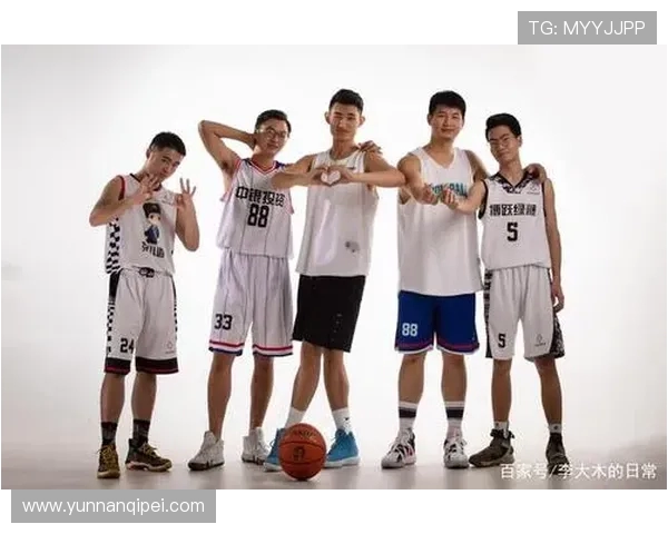 以篮球为中心探讨团队合作精神和竞技魅力的全面深度解析文章精彩