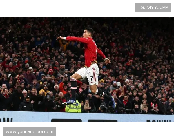 《从梅西到C罗:足球传奇的崛起与辉煌历程》 《从梅西到C罗:足球传奇的崛起与辉煌历程》