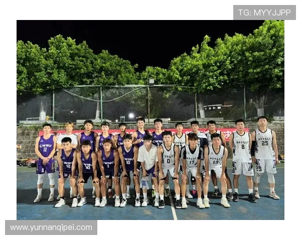 以篮球凝聚青春力量共筑团队梦想展现激情与拼搏精神