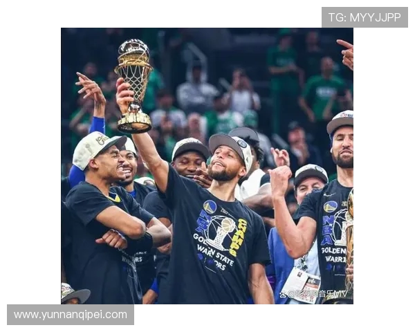 库里引领新篮球时代勇士冲击总冠军的关键因素与未来展望