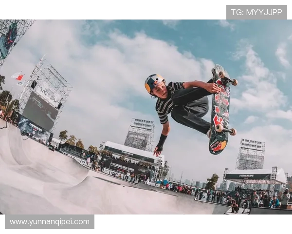 深圳滑板队在世界攀岩锦标赛中的意识表现与技术分析