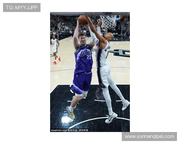 圣安东尼奥马刺与对手激烈对决 引发球迷热议与关注 圣安东尼奥马刺与对手激烈对决 引发球迷热议与关注