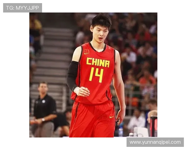 王哲林统领内线展现统治力助力球队冲击新赛季更高荣誉